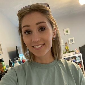 Meet your Posher, Heather